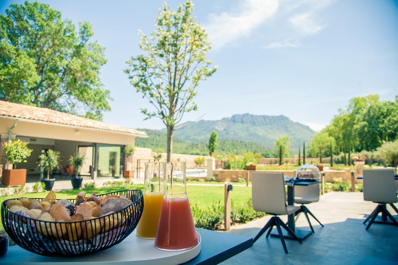 مبيت وإفطار La Celle  Bastide Saint Julien المظهر الخارجي الصورة